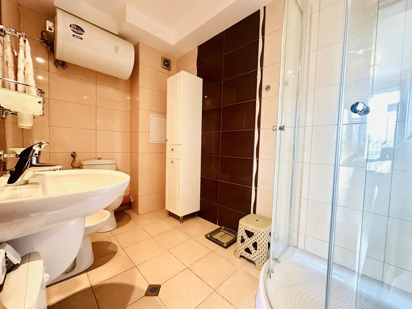 Flat 91m² in Bulgaria, Pomorie. Priced at 95000€ rent photo-18