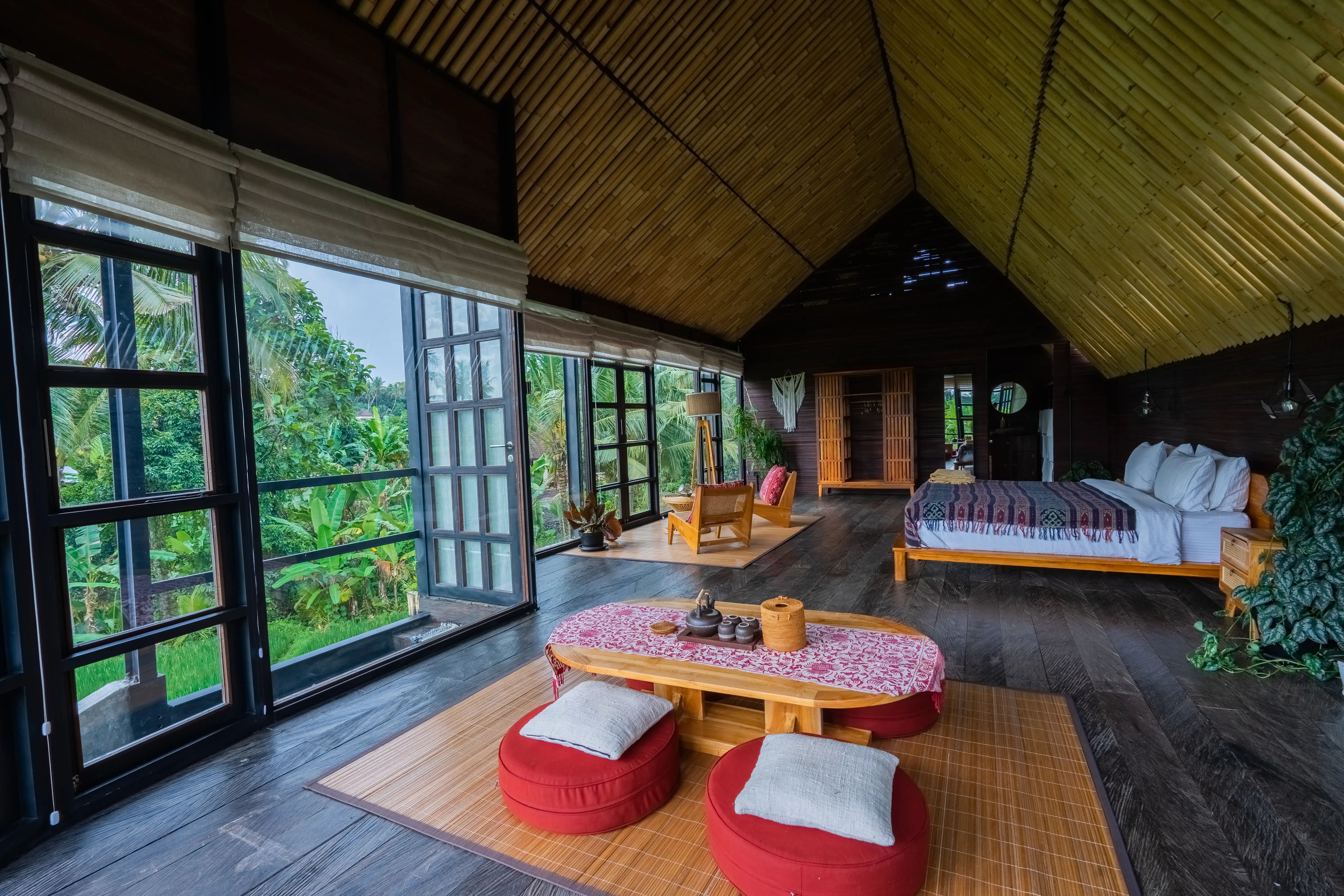 Villa 400m² in Indonesia, Ubud. Priced at 242681$ rent photo-3