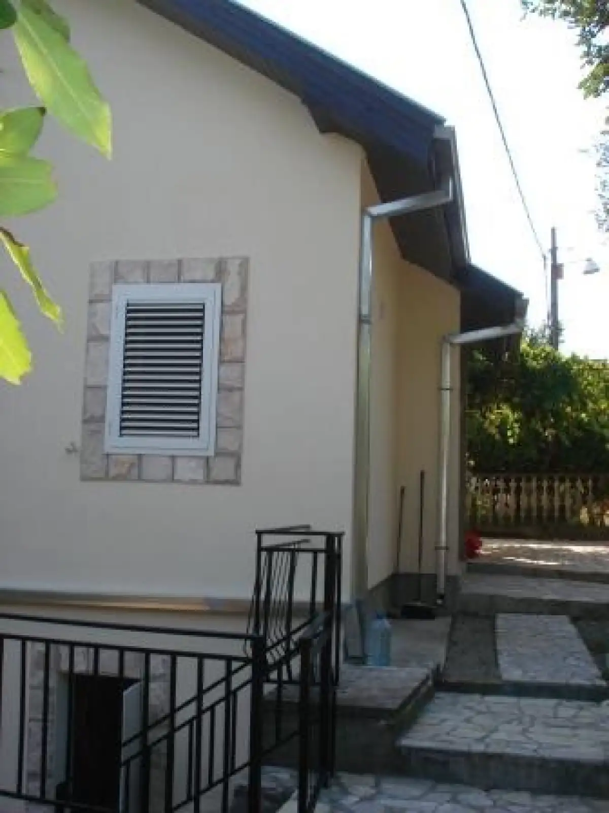 House 120m² in Montenegro, Krasici. Priced at 275000€ rent photo-7