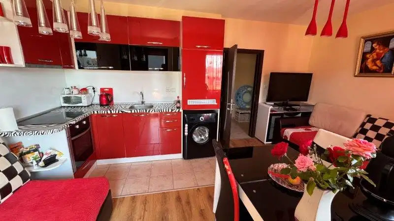 Flat 95m² in Bulgaria, Ravda. Priced at 139990€ rent photo-6