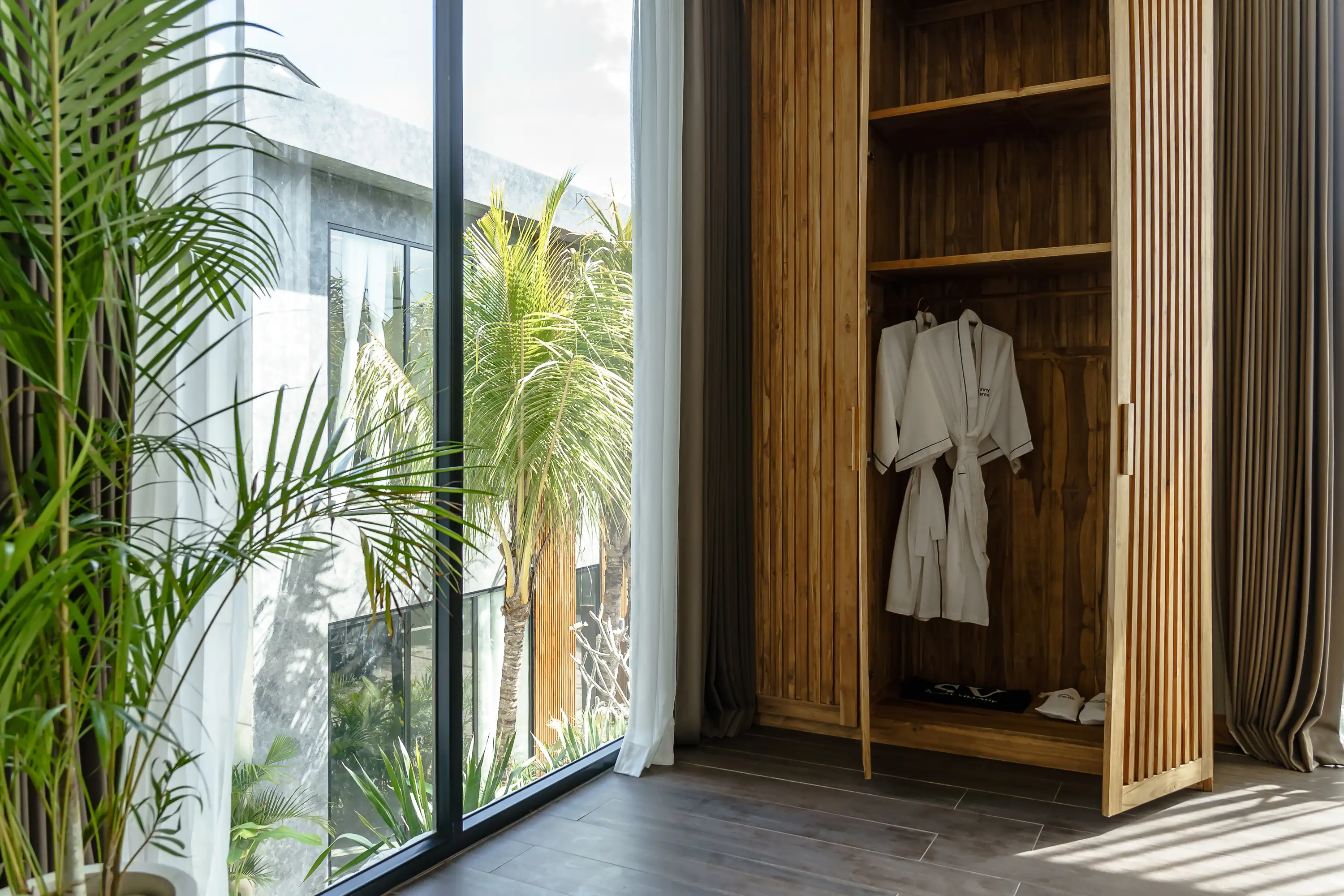 Villa 425m² in Indonesia, Canggu. Priced at 1200000$ rent photo-6