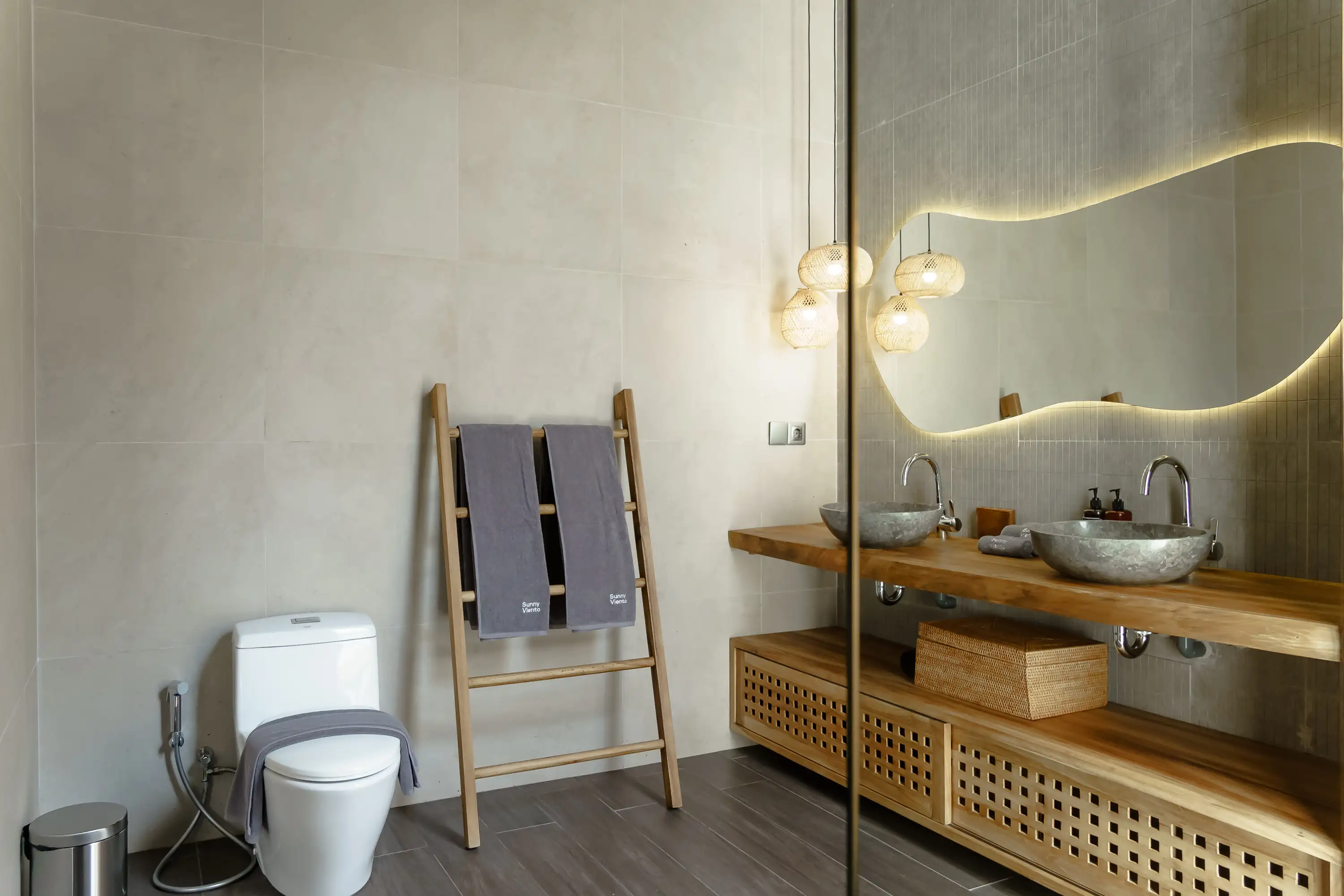 Villa 425m² in Indonesia, Canggu. Priced at 1200000$ rent photo-9