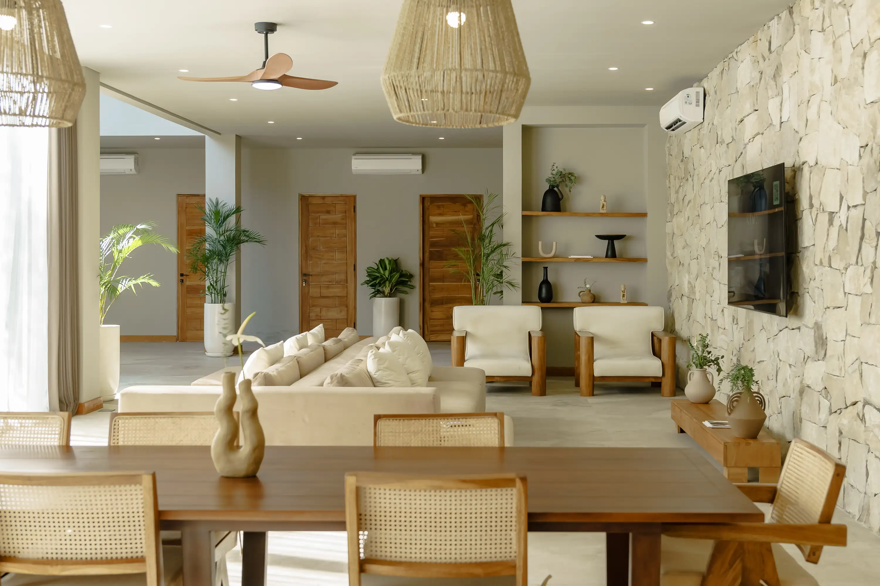 Villa 425m² in Indonesia, Canggu. Priced at 1200000$ rent photo-27