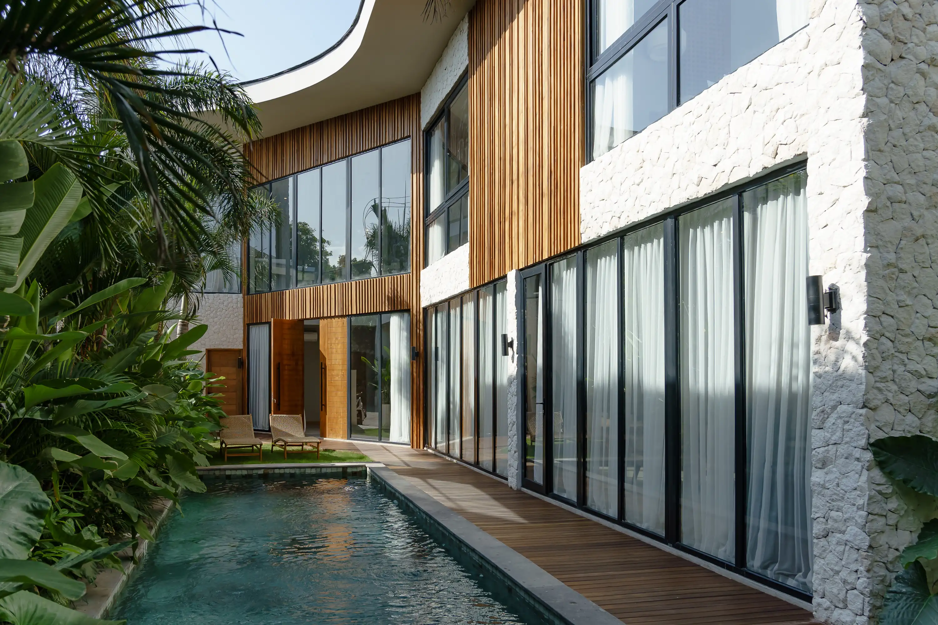 Villa 425m² in Indonesia, Canggu. Priced at 1200000$ rent photo-33