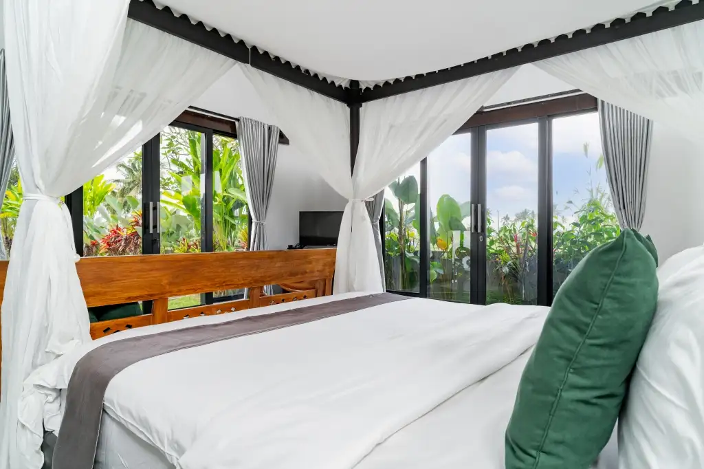 Villa 800m² in Indonesia, Ubud. Priced at 1526700$ rent photo-13