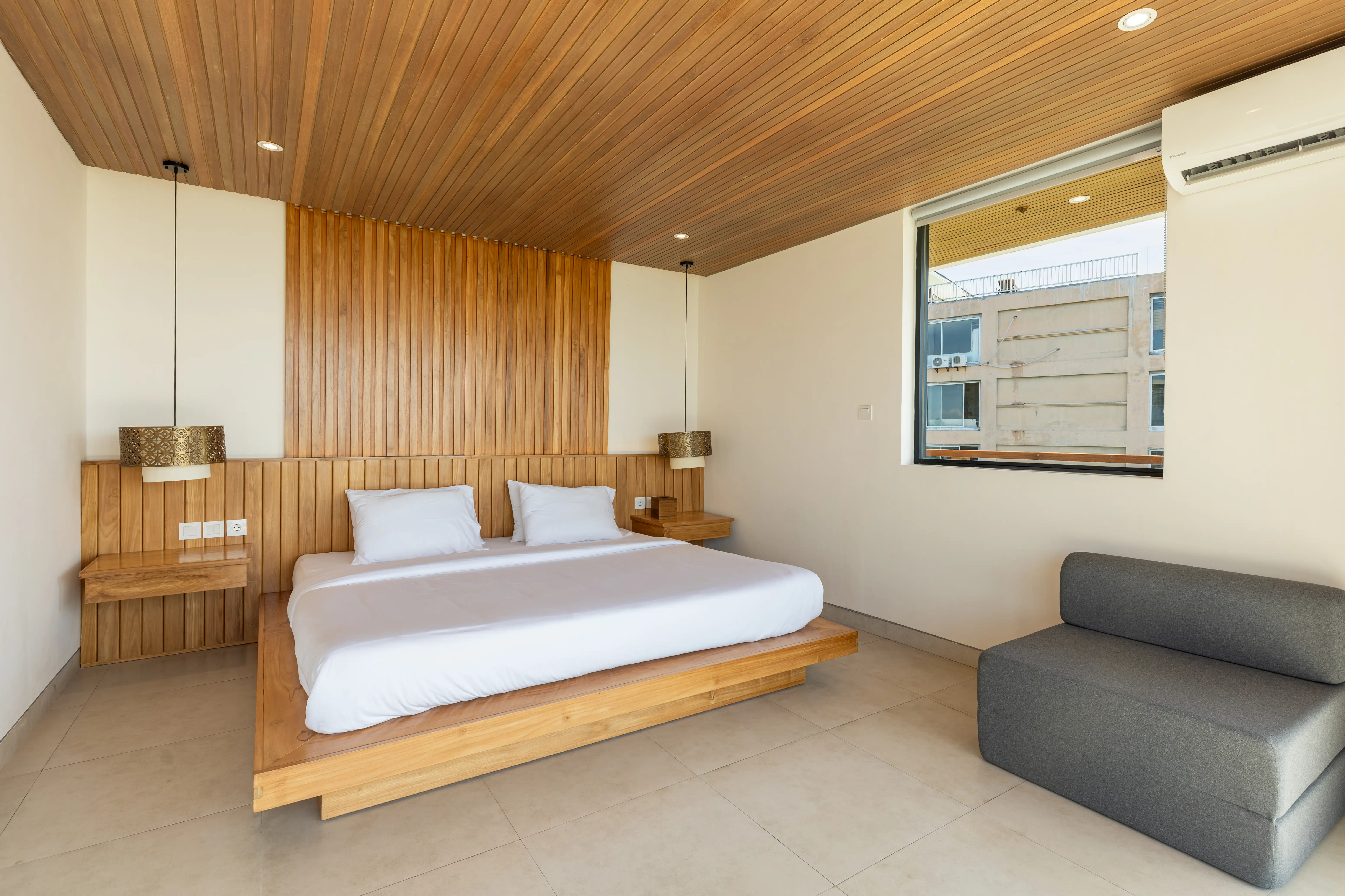 Villa 576m² in Indonesia, Bukit. Priced at 1700000$ rent photo-15