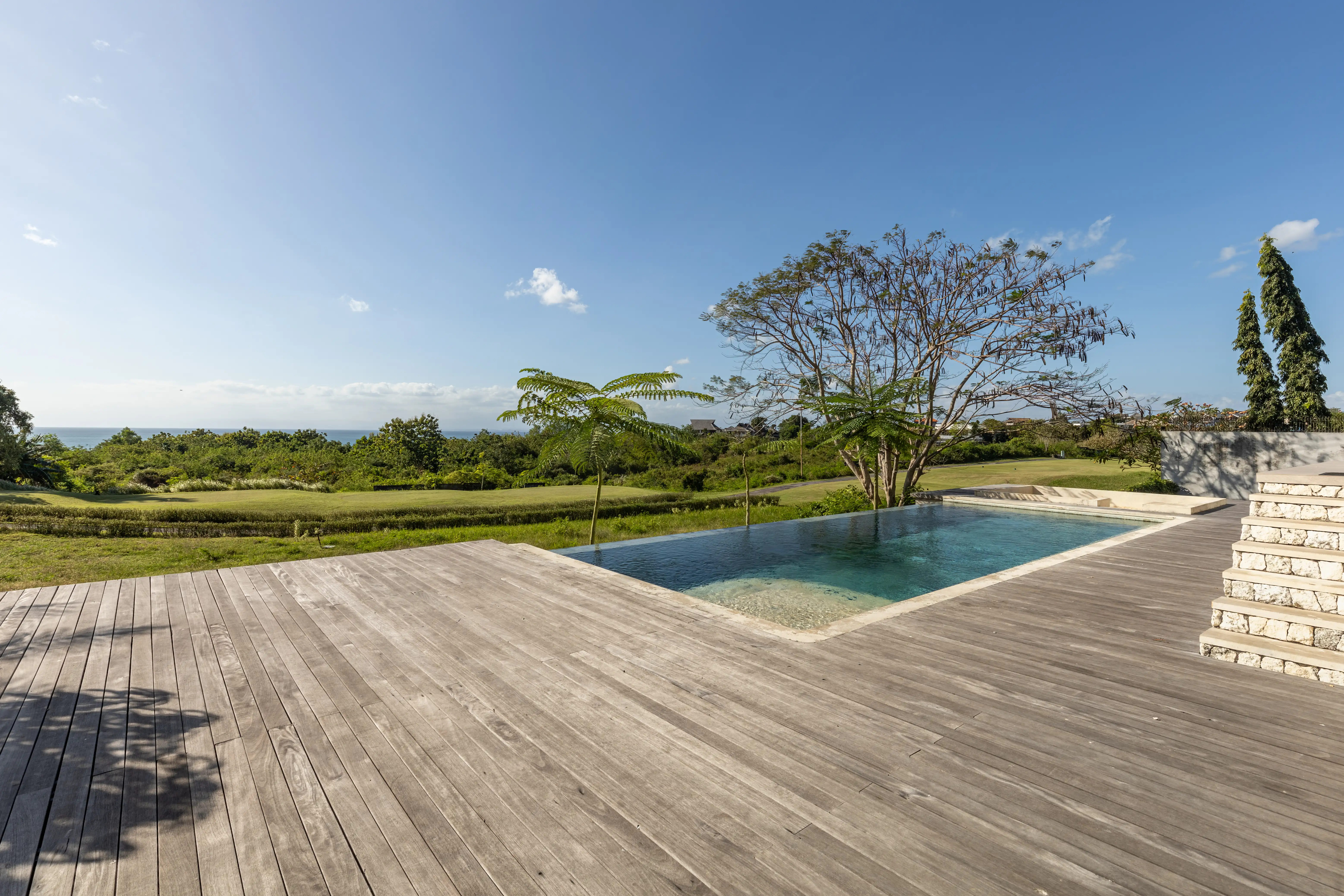Villa 576m² in Indonesia, Bukit. Priced at 1700000$ rent photo-17