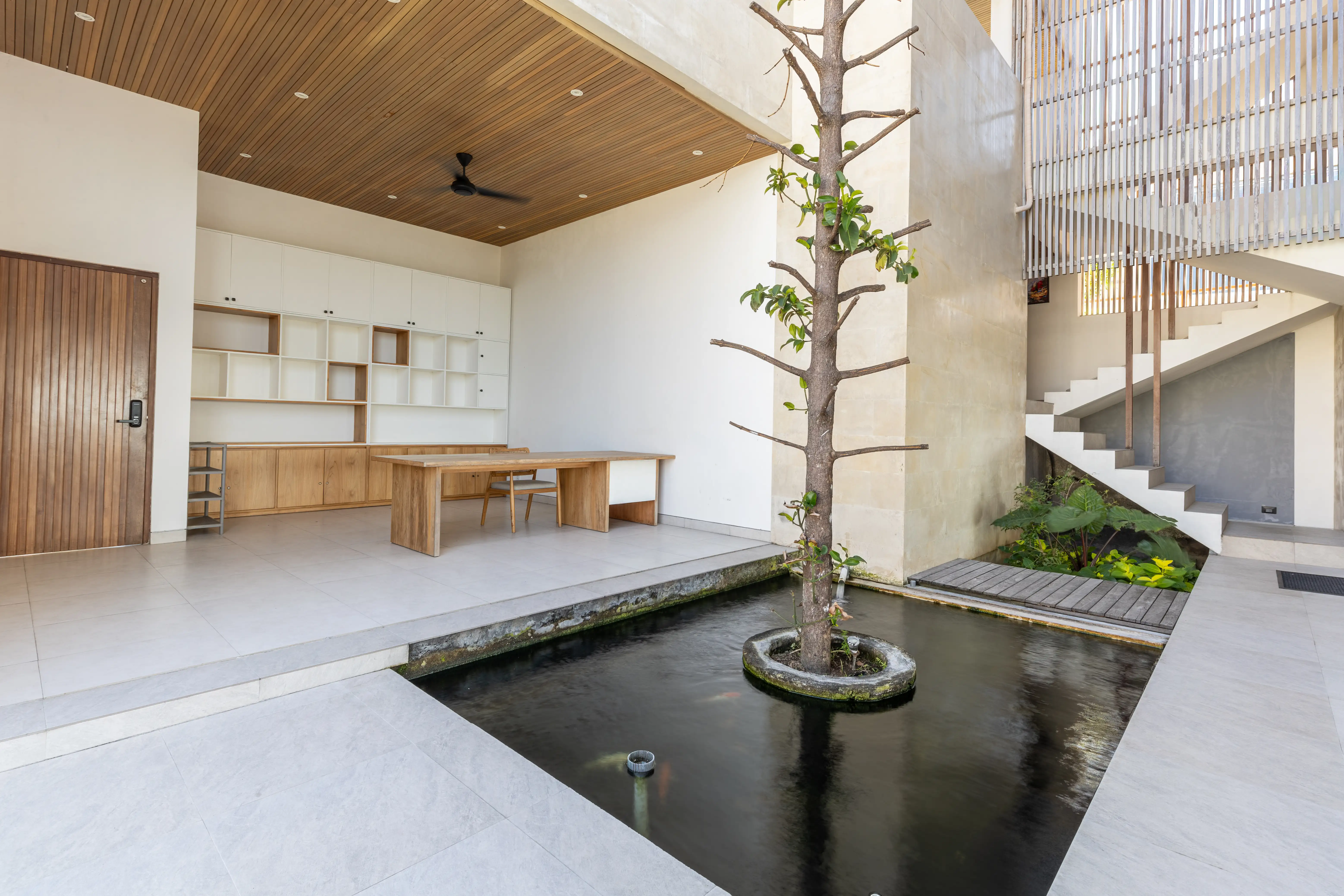 Villa 576m² in Indonesia, Bukit. Priced at 1700000$ rent photo-24