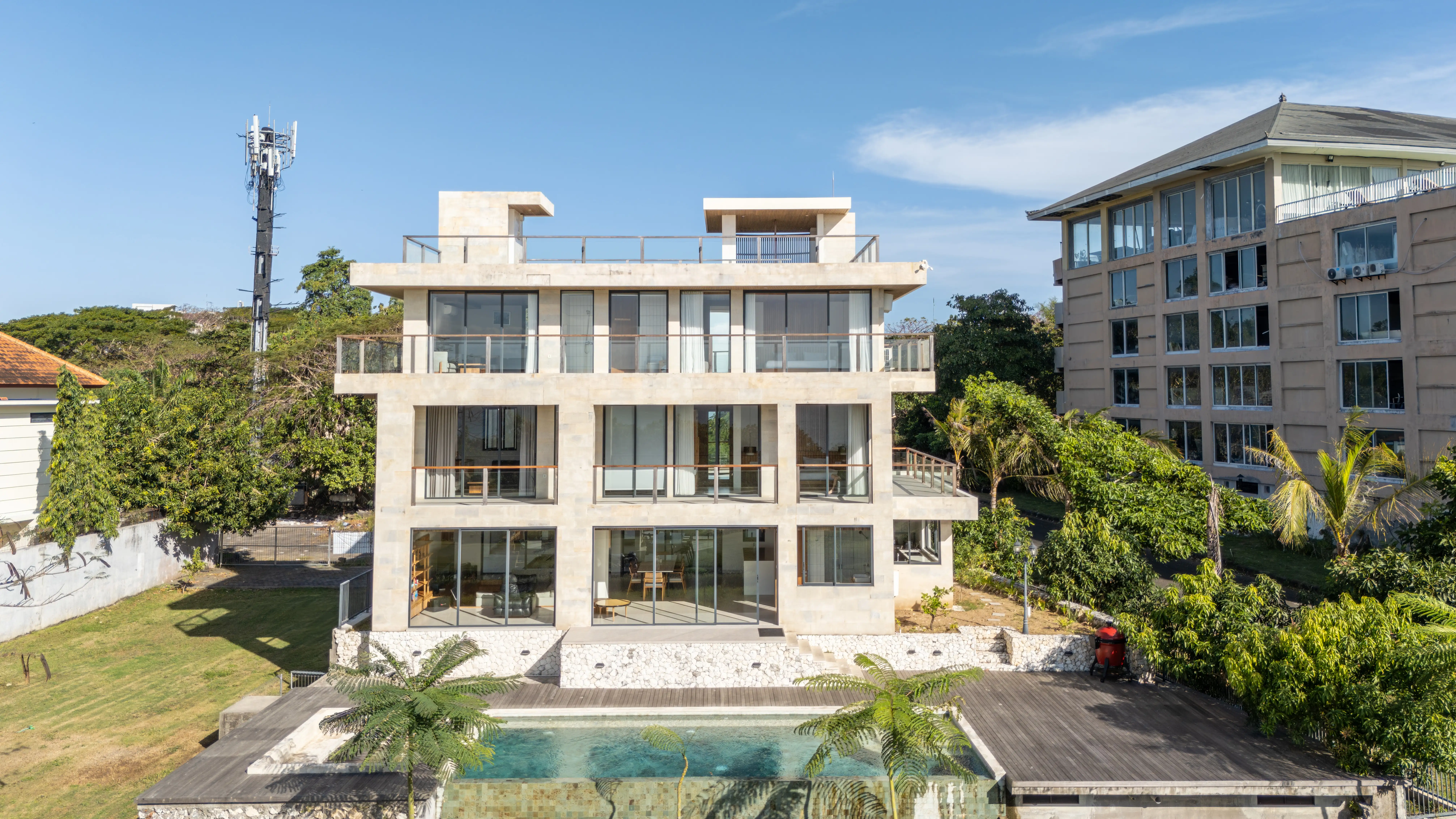 Villa 576m² in Indonesia, Bukit. Priced at 1700000$ rent photo-27