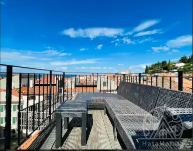 Buy in Slovenia for 265000€