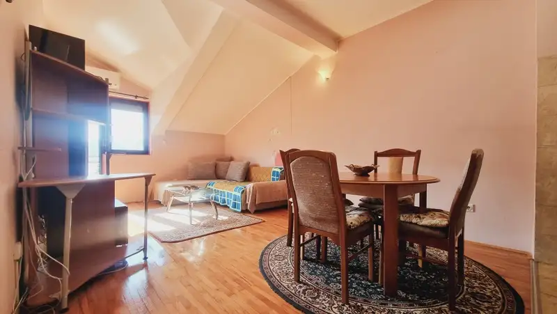 Flat 49m² in Montenegro, Dobrota. Priced at 125000€ rent photo-2