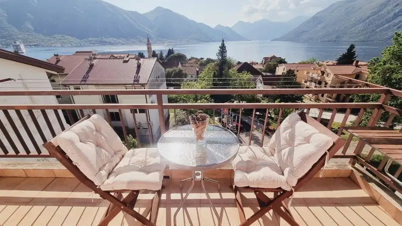 Flat 49m² in Montenegro, Dobrota. Priced at 125000€ rent photo-8