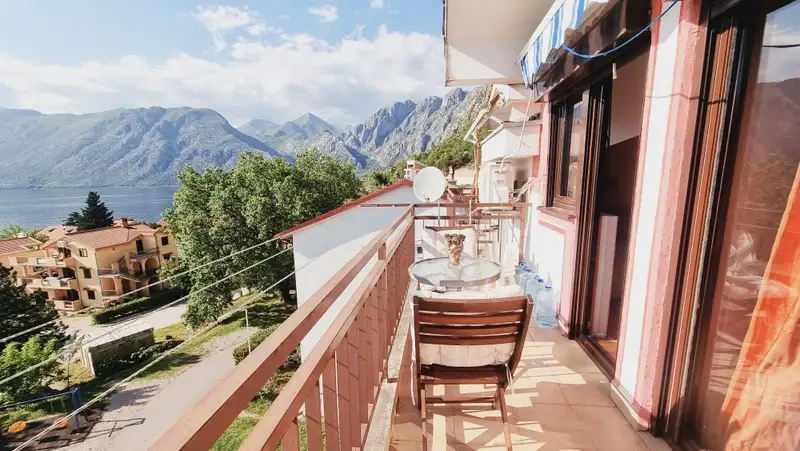 Flat 49m² in Montenegro, Dobrota. Priced at 125000€ rent photo-13