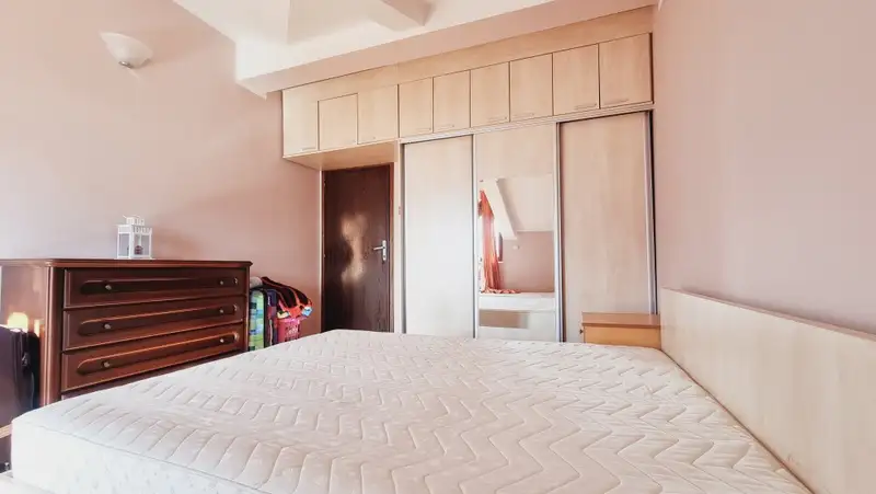 Flat 49m² in Montenegro, Dobrota. Priced at 125000€ rent photo-19