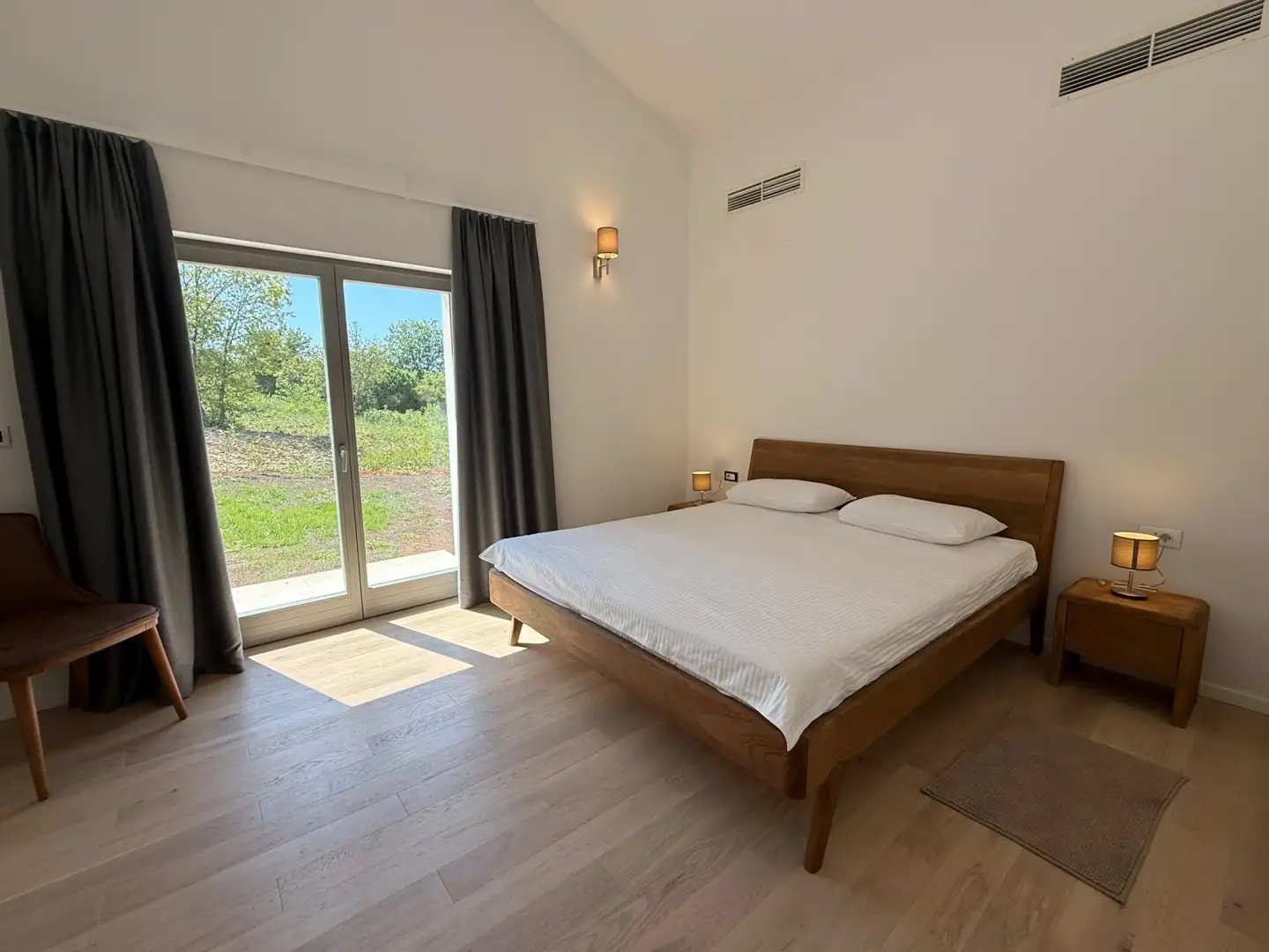 Villa 201m² in Croatia, Motovun. Priced at 760000€ rent photo-16