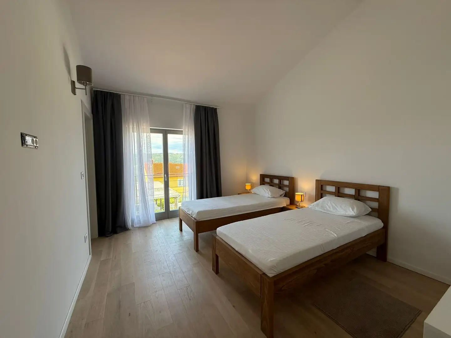 Villa 201m² in Croatia, Motovun. Priced at 760000€ rent photo-19