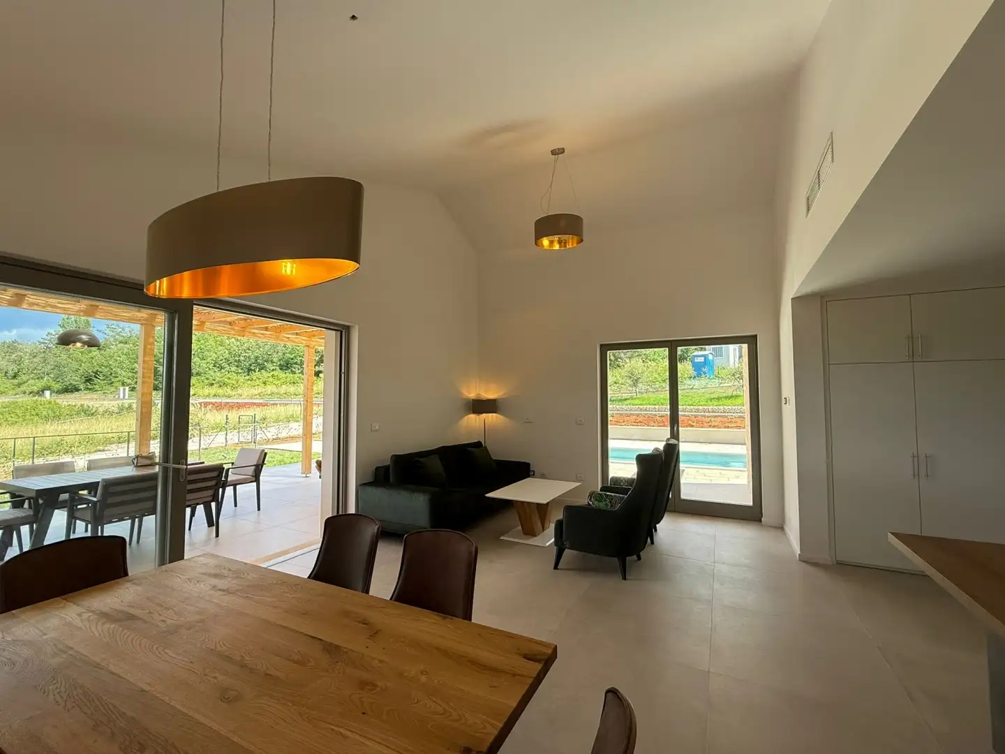 Villa 154m² in Croatia, Motovun. Priced at 690000€ rent photo-9