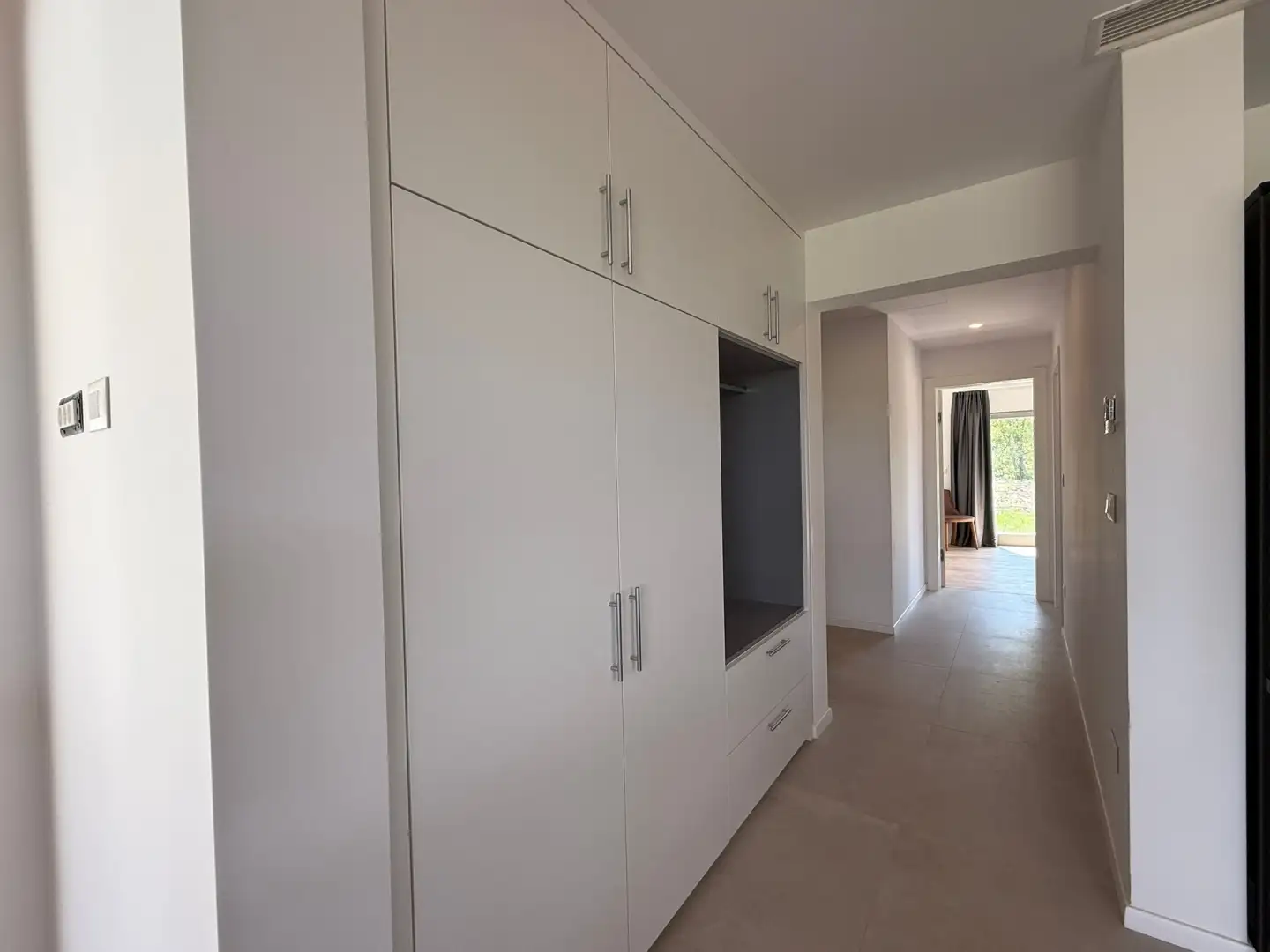Villa 154m² in Croatia, Motovun. Priced at 690000€ rent photo-21