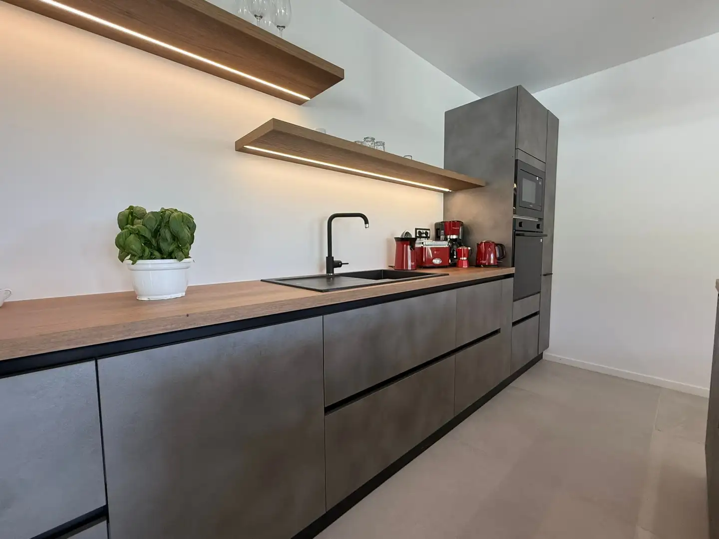 Villa 154m² in Croatia, Motovun. Priced at 690000€ rent photo-23