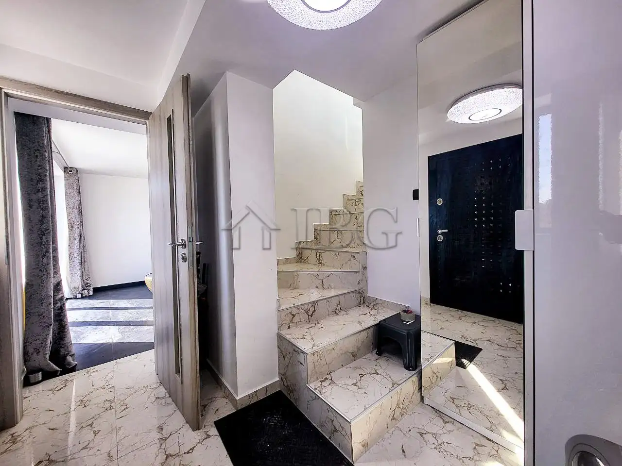 House 238m² in Bulgaria, Kableshkovo. Priced at 349000€ rent photo-20