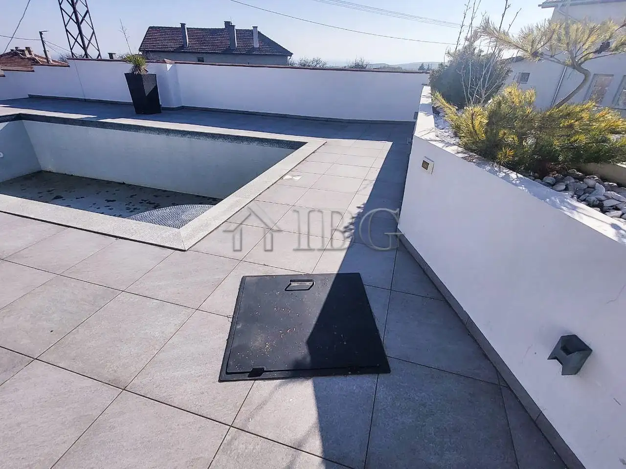 House 238m² in Bulgaria, Kableshkovo. Priced at 349000€ rent photo-3