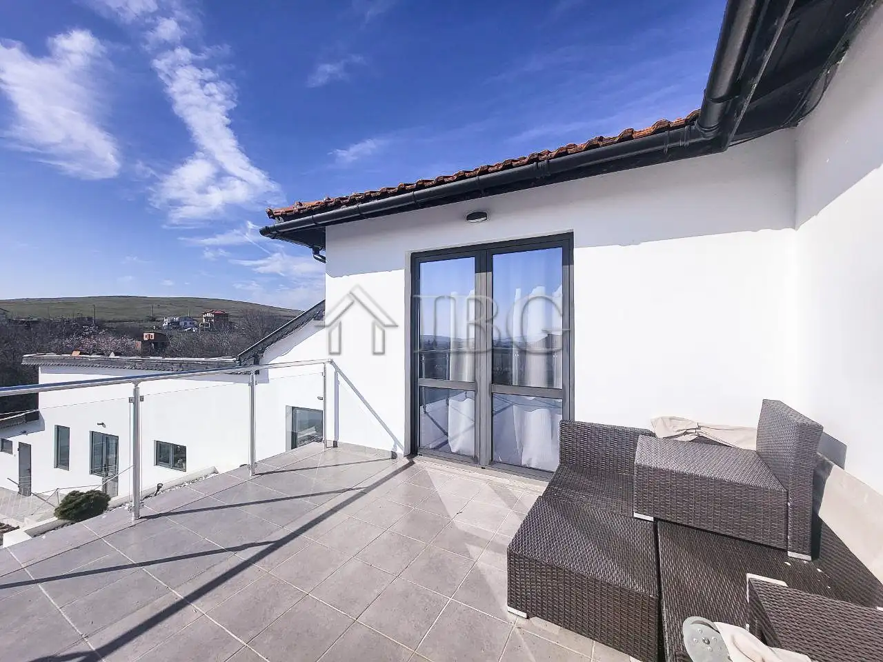 House 238m² in Bulgaria, Kableshkovo. Priced at 349000€ rent photo-8