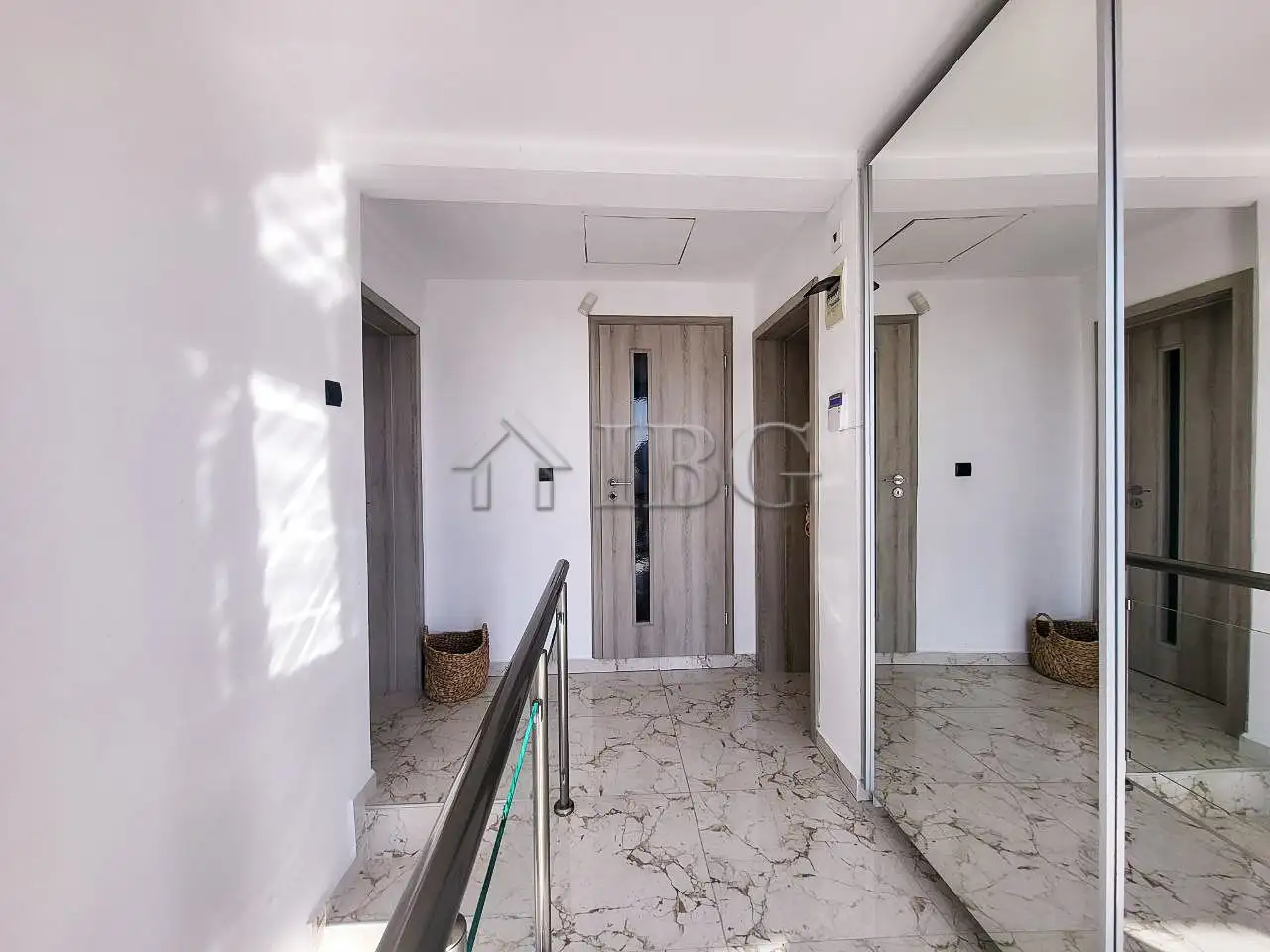 House 238m² in Bulgaria, Kableshkovo. Priced at 349000€ rent photo-13