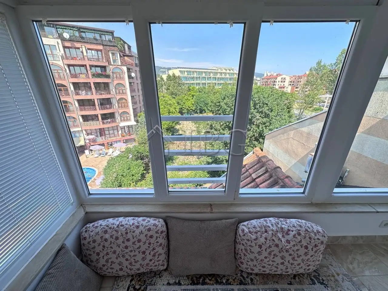 Flat 91m² in Bulgaria, Sunny Beach. Priced at 105500€ rent photo-14