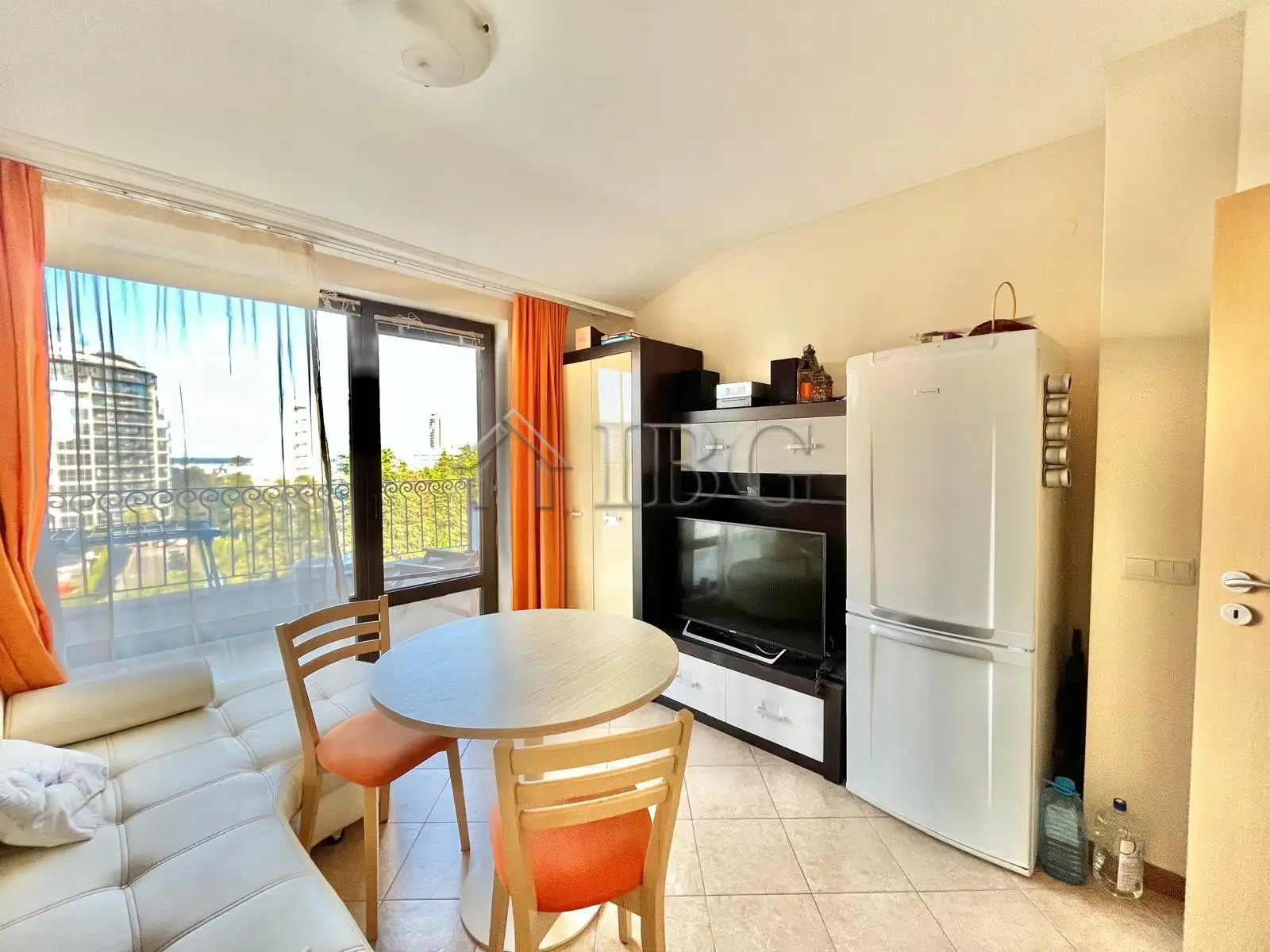 Flat 49m² in Bulgaria, Sunny Beach. Priced at 69000€ rent photo-2