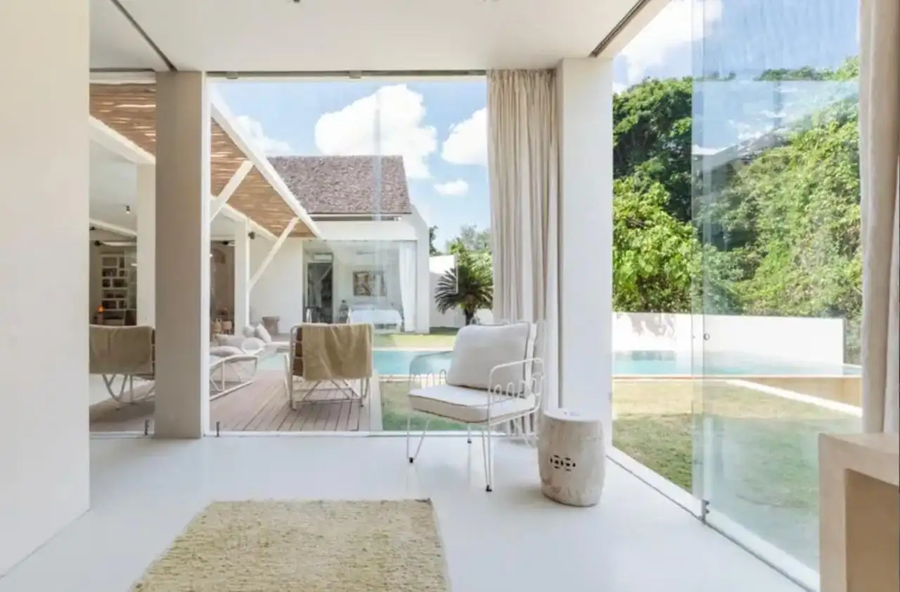 Villa 400m² in Indonesia, Canggu. Priced at 1300000$ rent photo-15