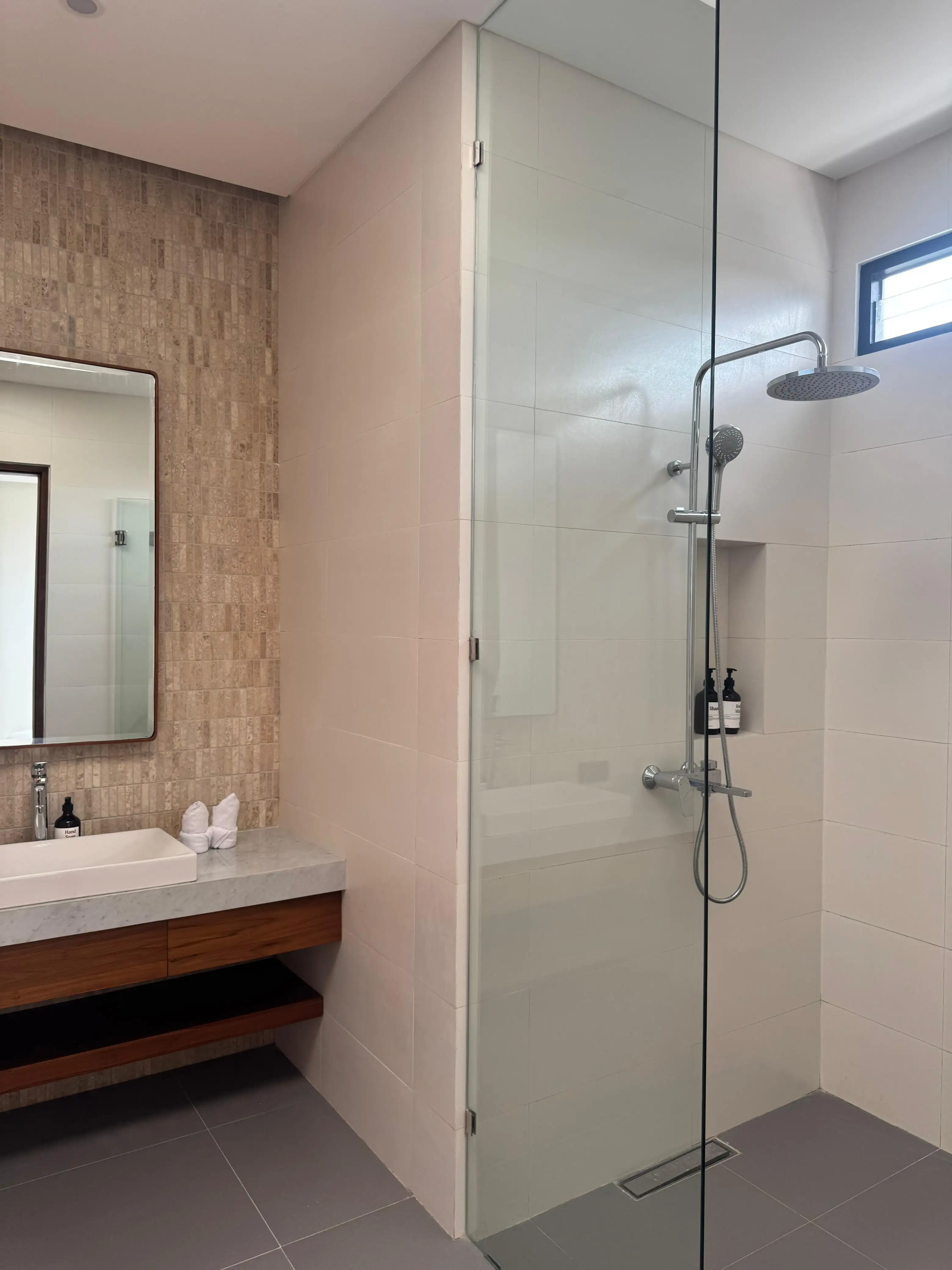 Villa 250m² in Indonesia, Canggu. Priced at 61585$ rent photo-11
