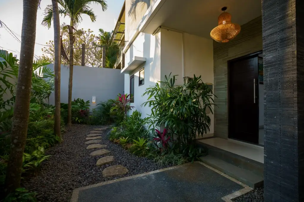 Villa 250m² in Indonesia, Canggu. Priced at 15400$ rent photo-2