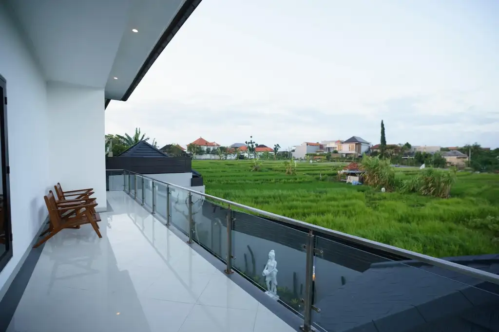Villa 250m² in Indonesia, Canggu. Priced at 15400$ rent photo-3