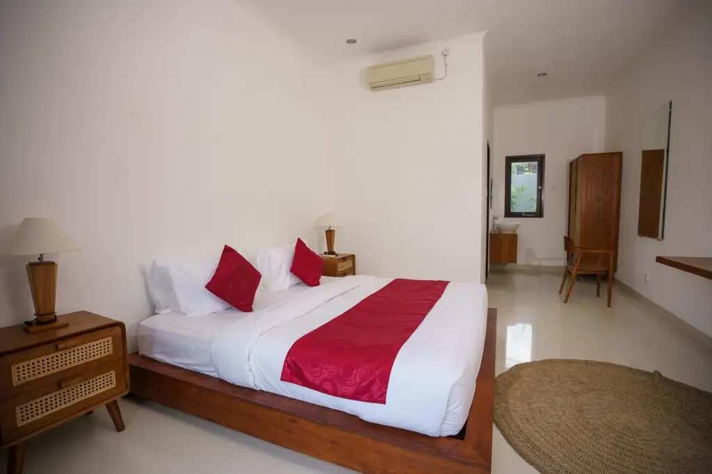 Villa 250m² in Indonesia, Canggu. Priced at 15400$ rent photo-9