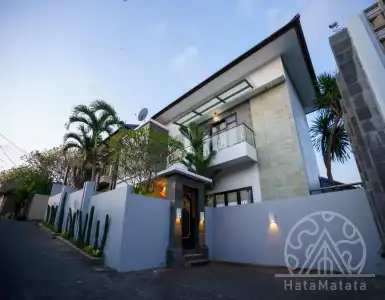 Rent in Indonesia for 15400$