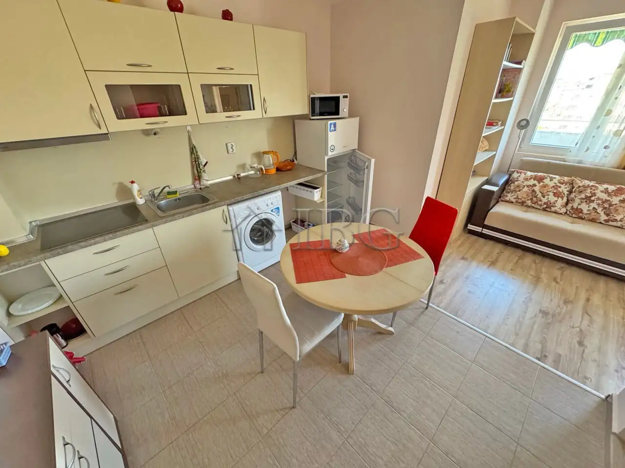 Flat 53m² in Bulgaria, Sunny Beach. Priced at 69500€ rent photo-3