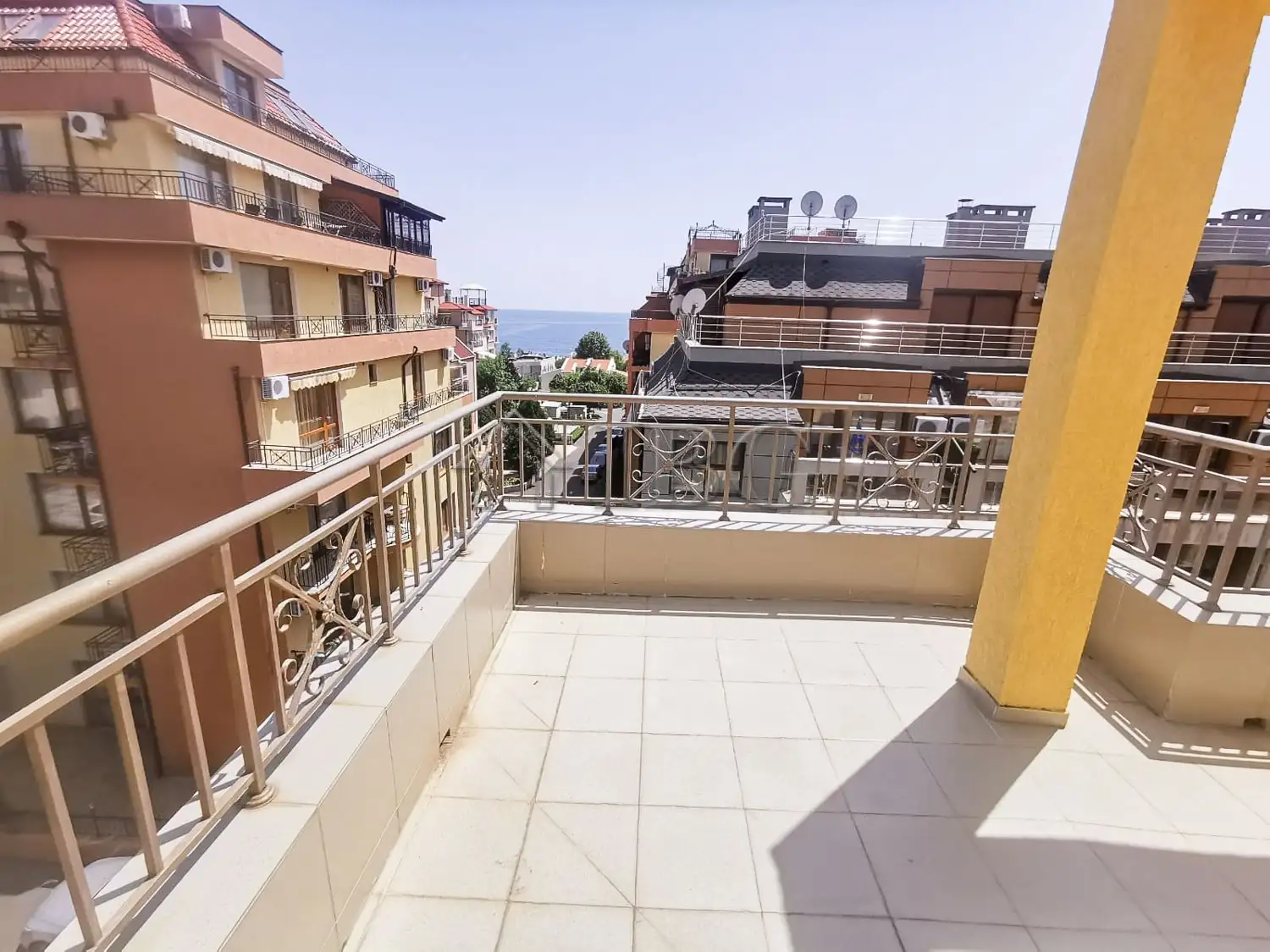 Flat 136m² in Bulgaria, Sveti Vlas. Priced at 104500€ rent photo-4