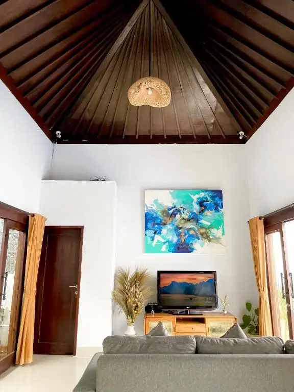 Villa 110m² in Indonesia, Seminyak. Priced at 191000$ rent photo-2