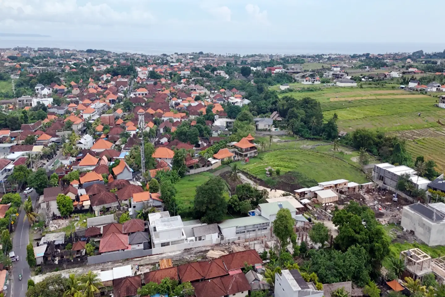 Land 0m² in Indonesia, Canggu. Priced at 8511888$ rent photo-3