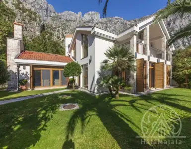 Buy in Montenegro for 745000€