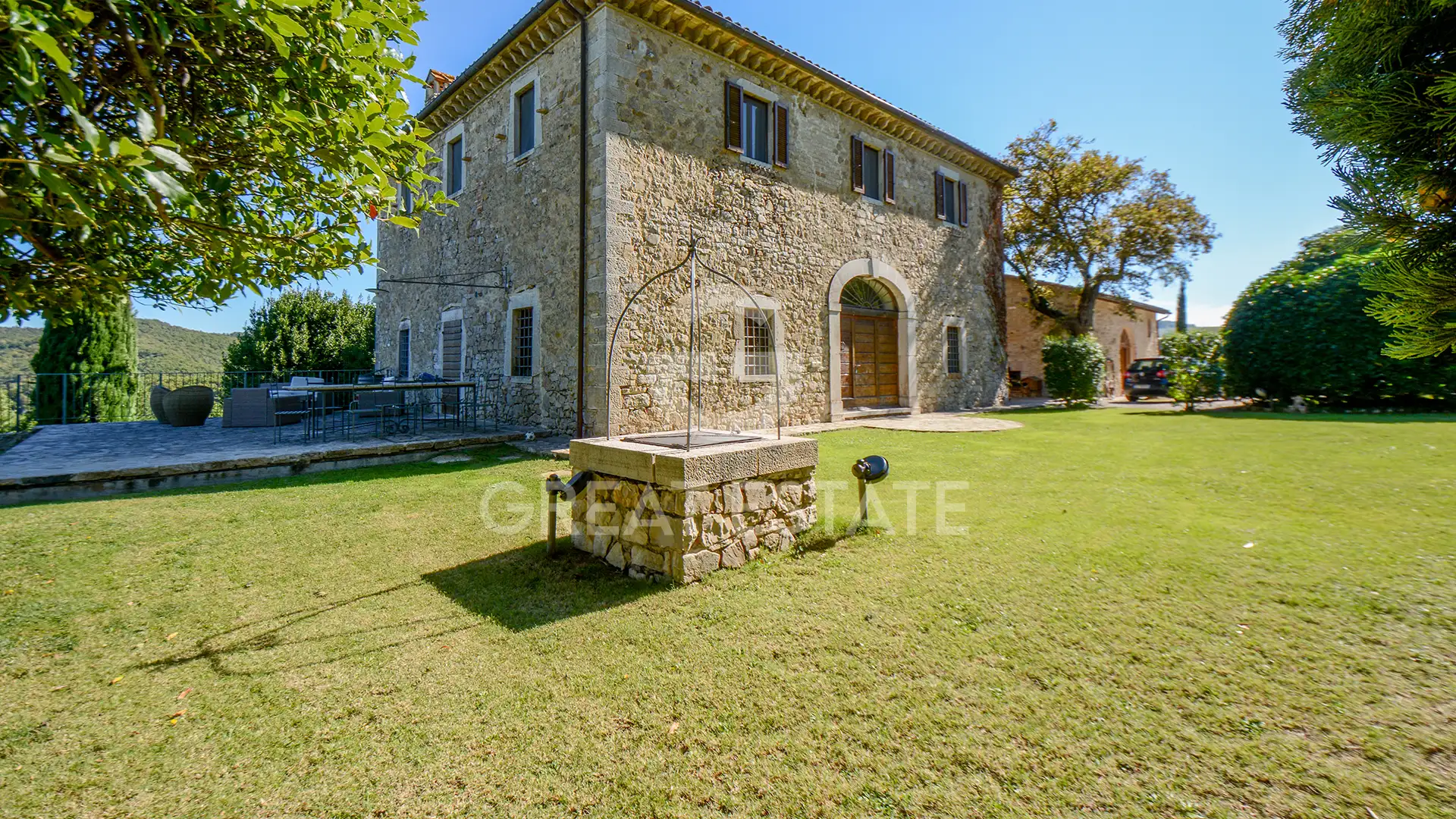 House 662m² in Italy, Terney. Priced at 1300000€ rent photo-10
