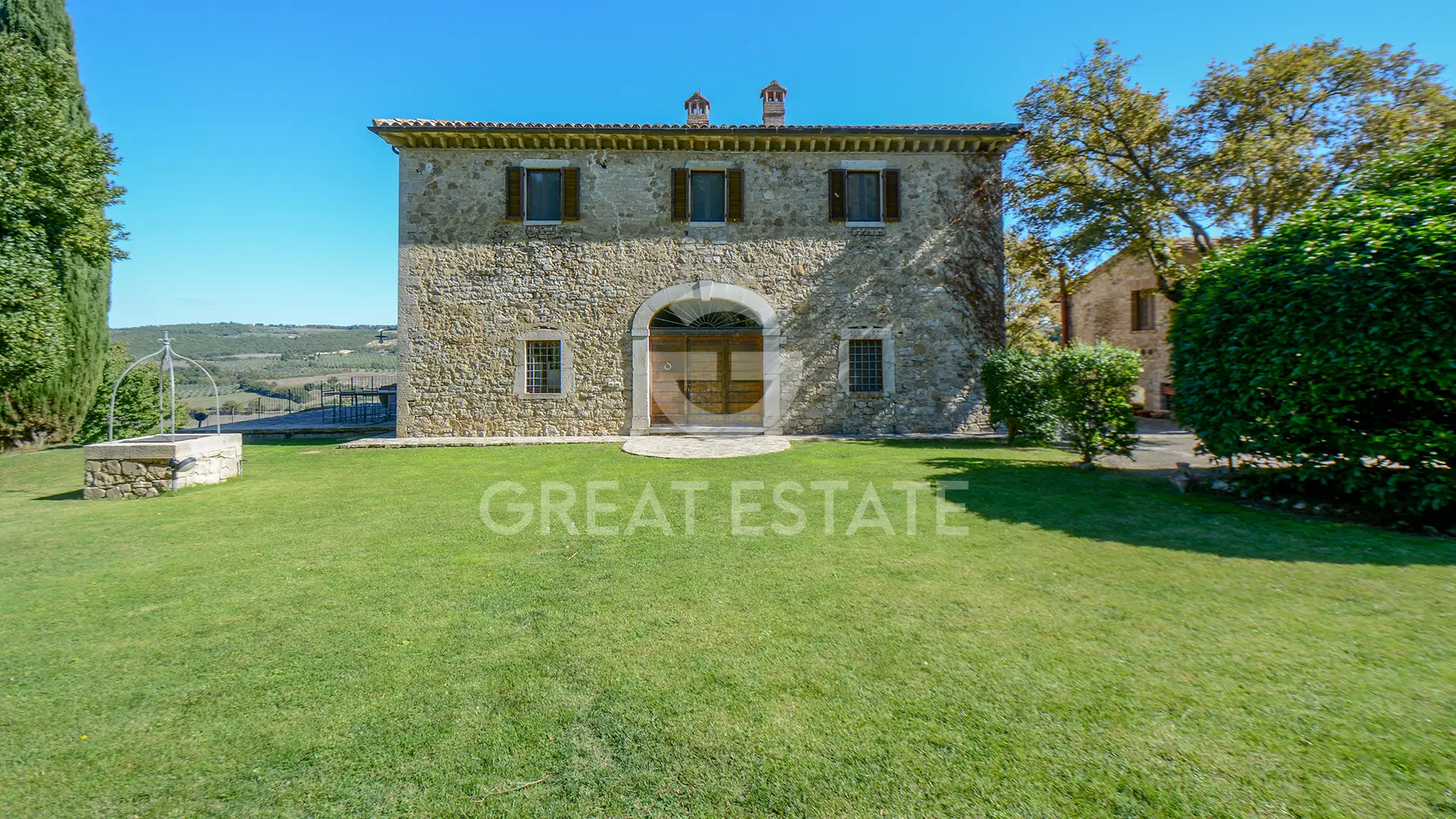 House 662m² in Italy, Terney. Priced at 1300000€ rent photo-12
