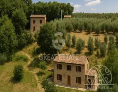 Buy in Italy for 650000€