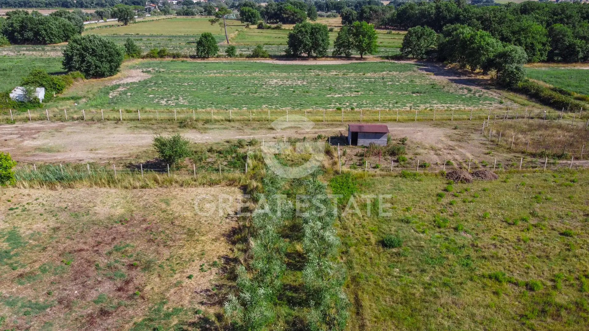 House 325m² in Italy, Perugia. Priced at 510000€ rent photo-3
