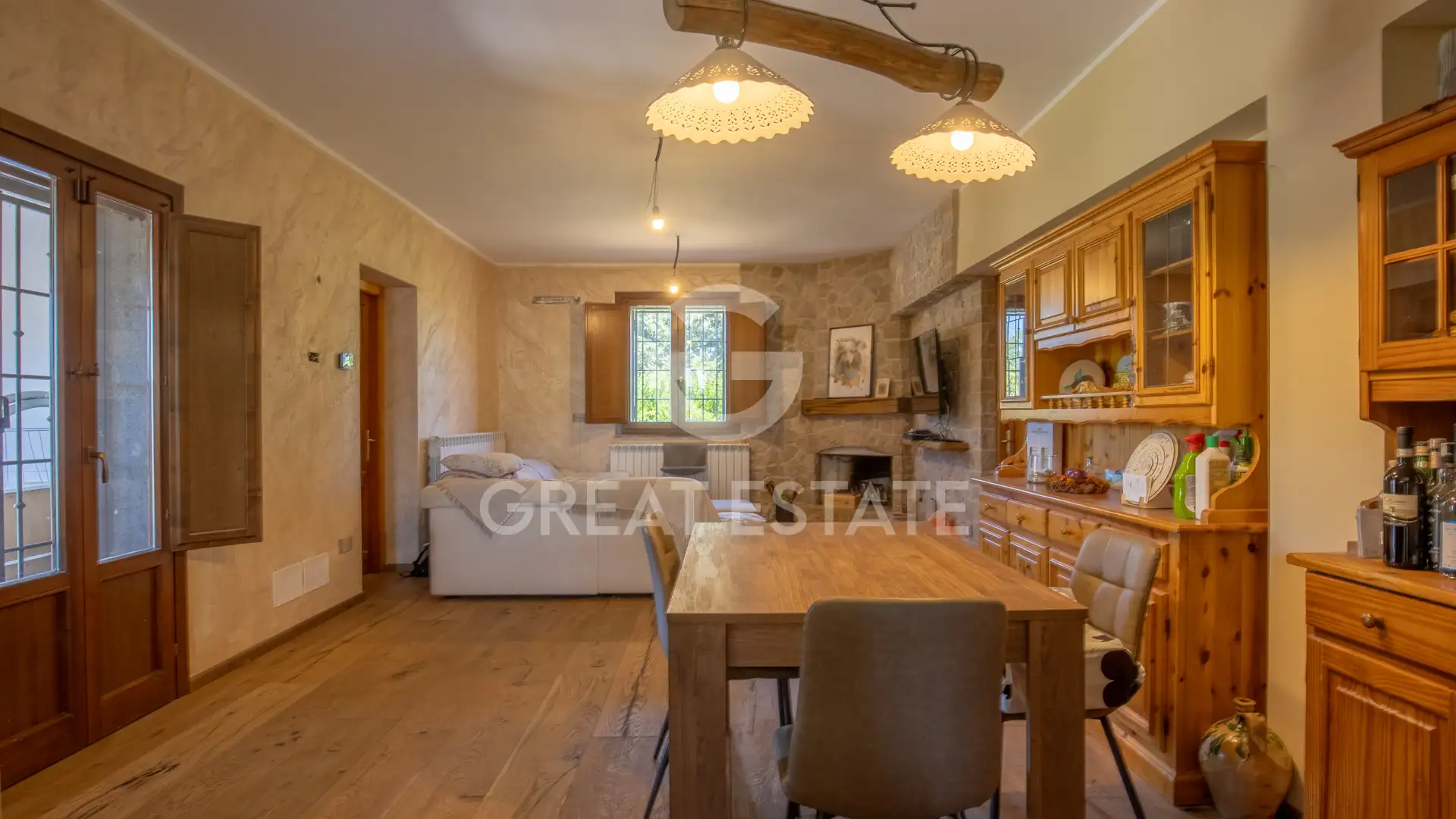 House 325m² in Italy, Perugia. Priced at 510000€ rent photo-8