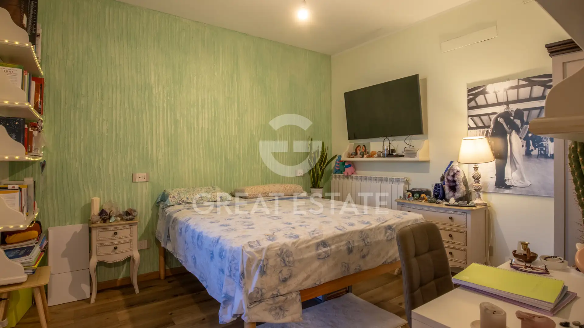 House 325m² in Italy, Perugia. Priced at 510000€ rent photo-12