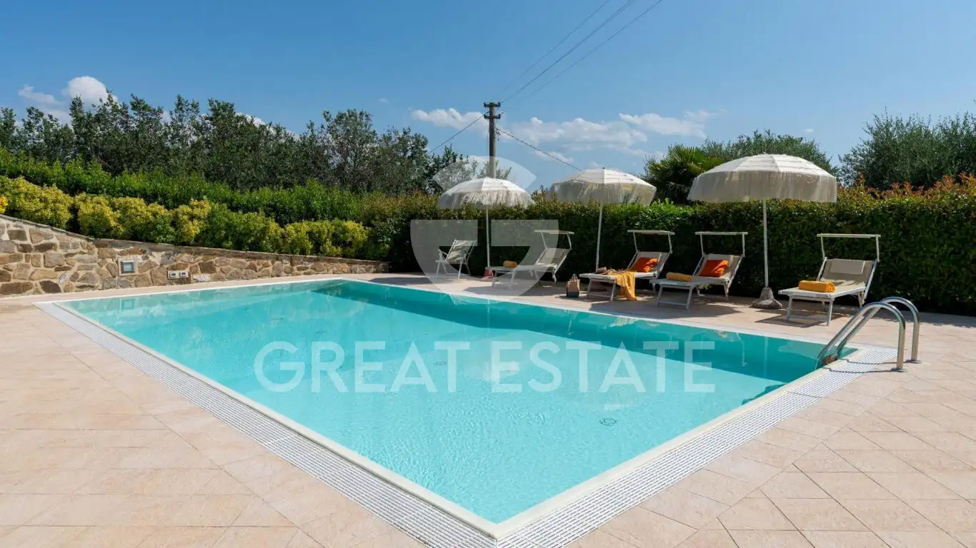 House 80m² in Italy, Pisa. Priced at 950000€ rent photo-4