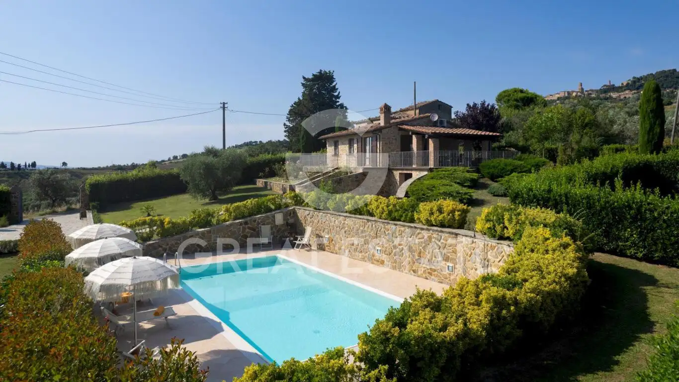 House 80m² in Italy, Pisa. Priced at 950000€ rent photo-8