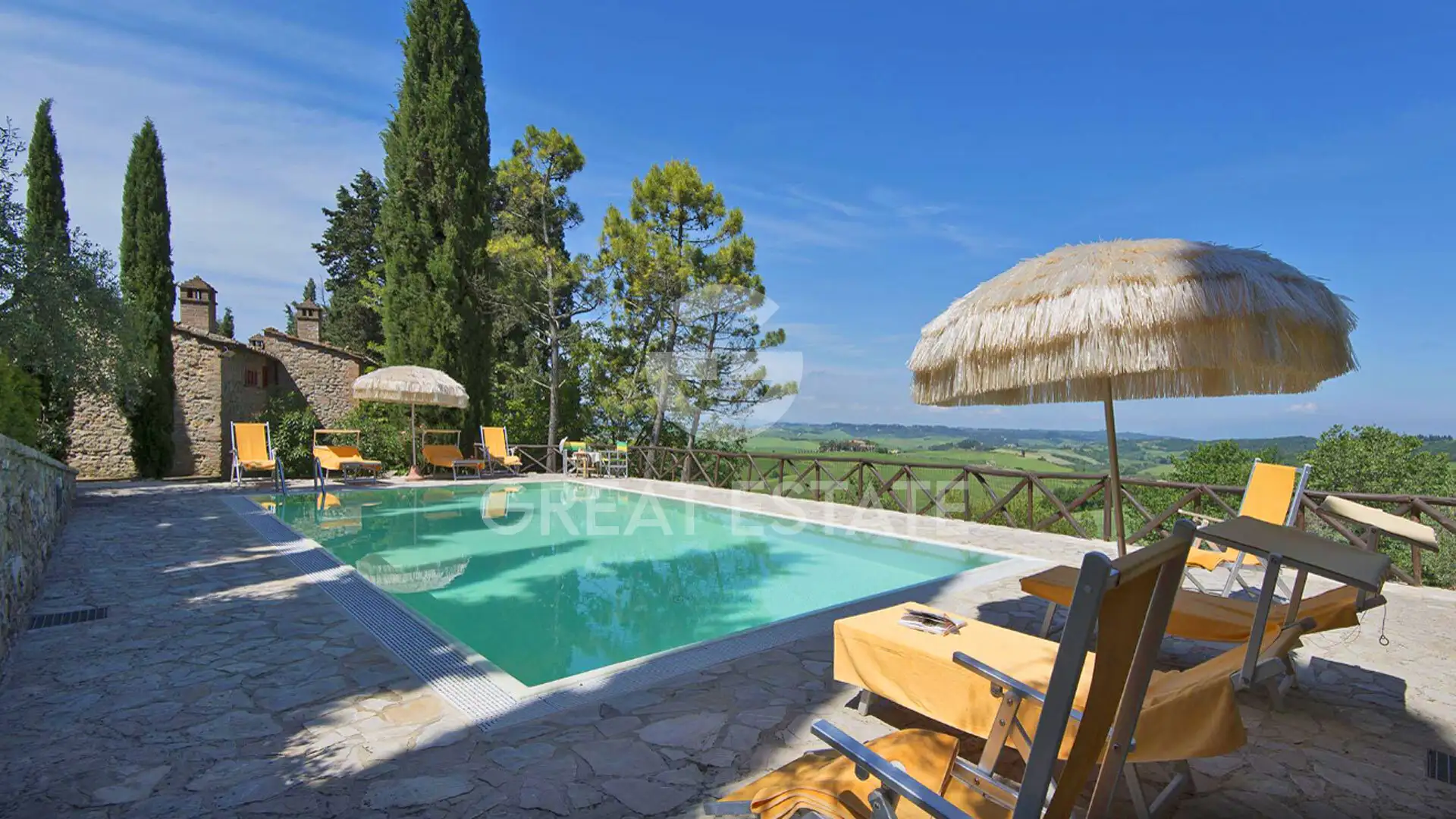 House 236m² in Italy, Pisa. Priced at 890000€ rent photo-1