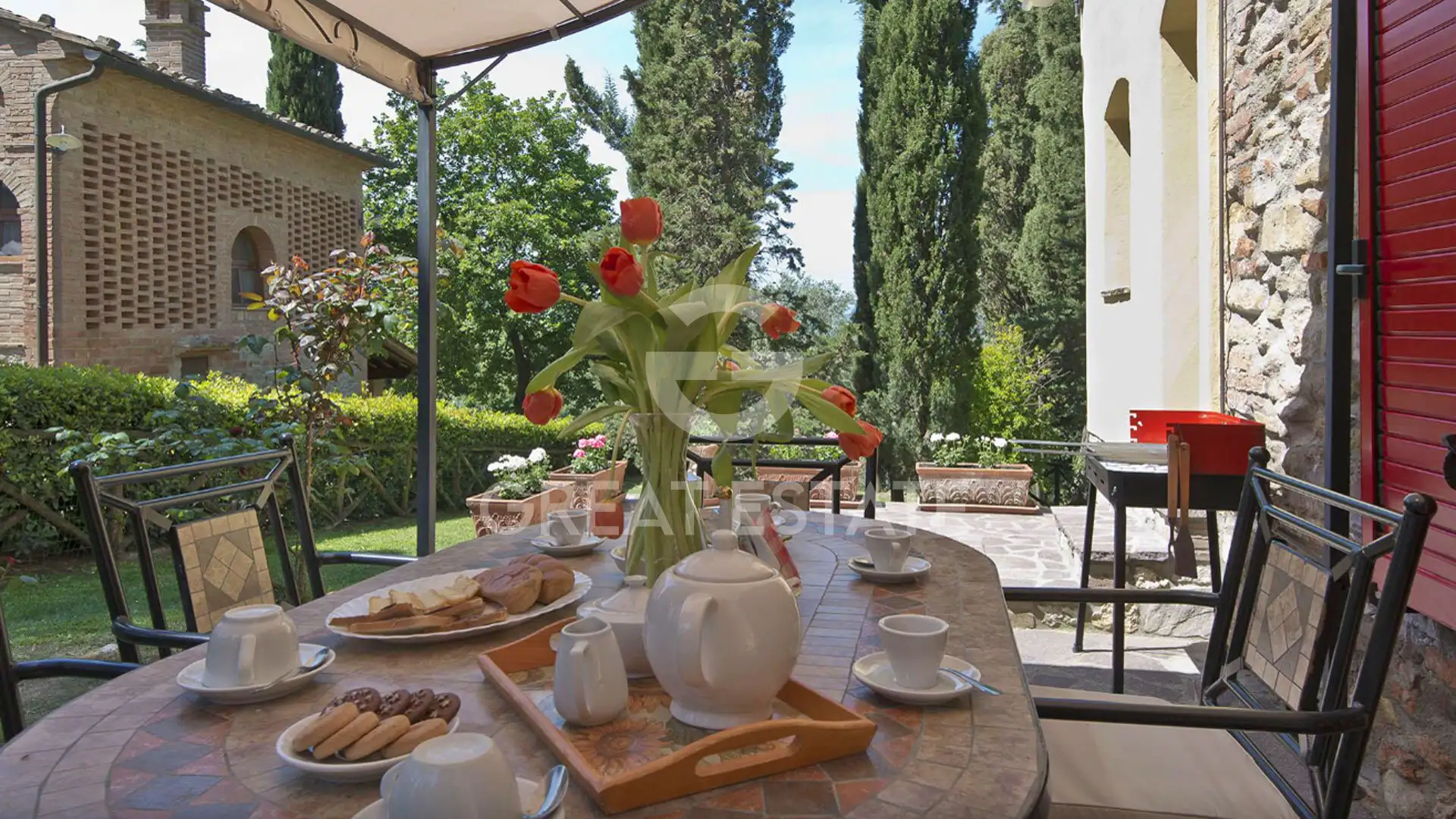House 236m² in Italy, Pisa. Priced at 890000€ rent photo-7